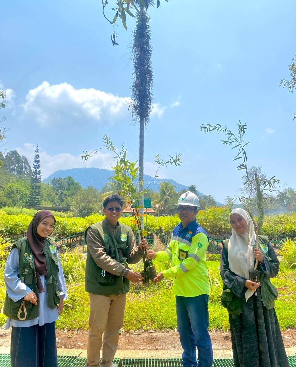 Peserta KUM Posko 14 Gelar Rangkaian Aksi Peduli Lingkungan