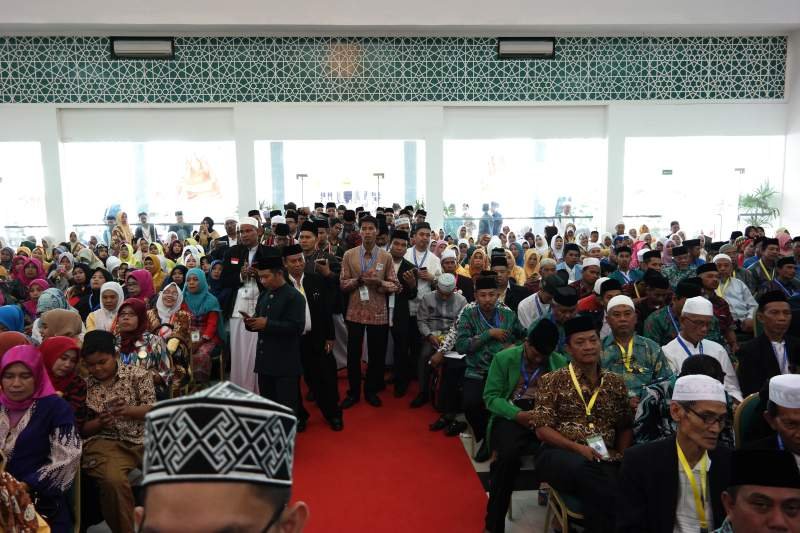Masyarakat diajak tetap mengedepankan kedamain dan persatuan