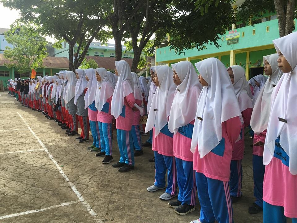 Ratusan Santriwati Ikuti Porseni