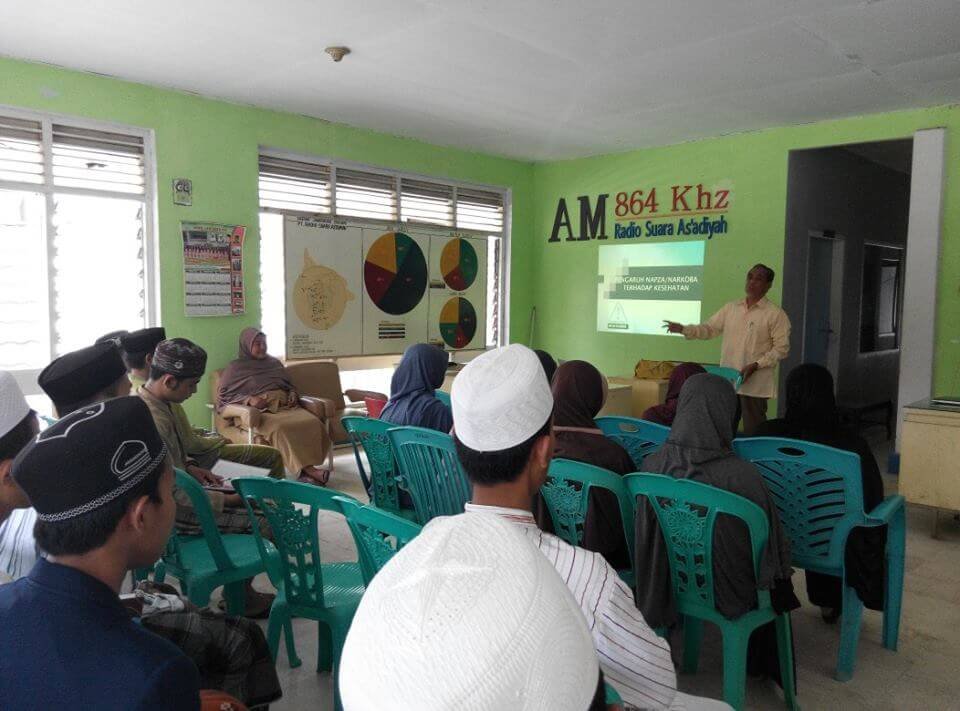 Sosialisasi Pencegahan HIV/AIDS dan NARKOBA di Radio As'adiyah