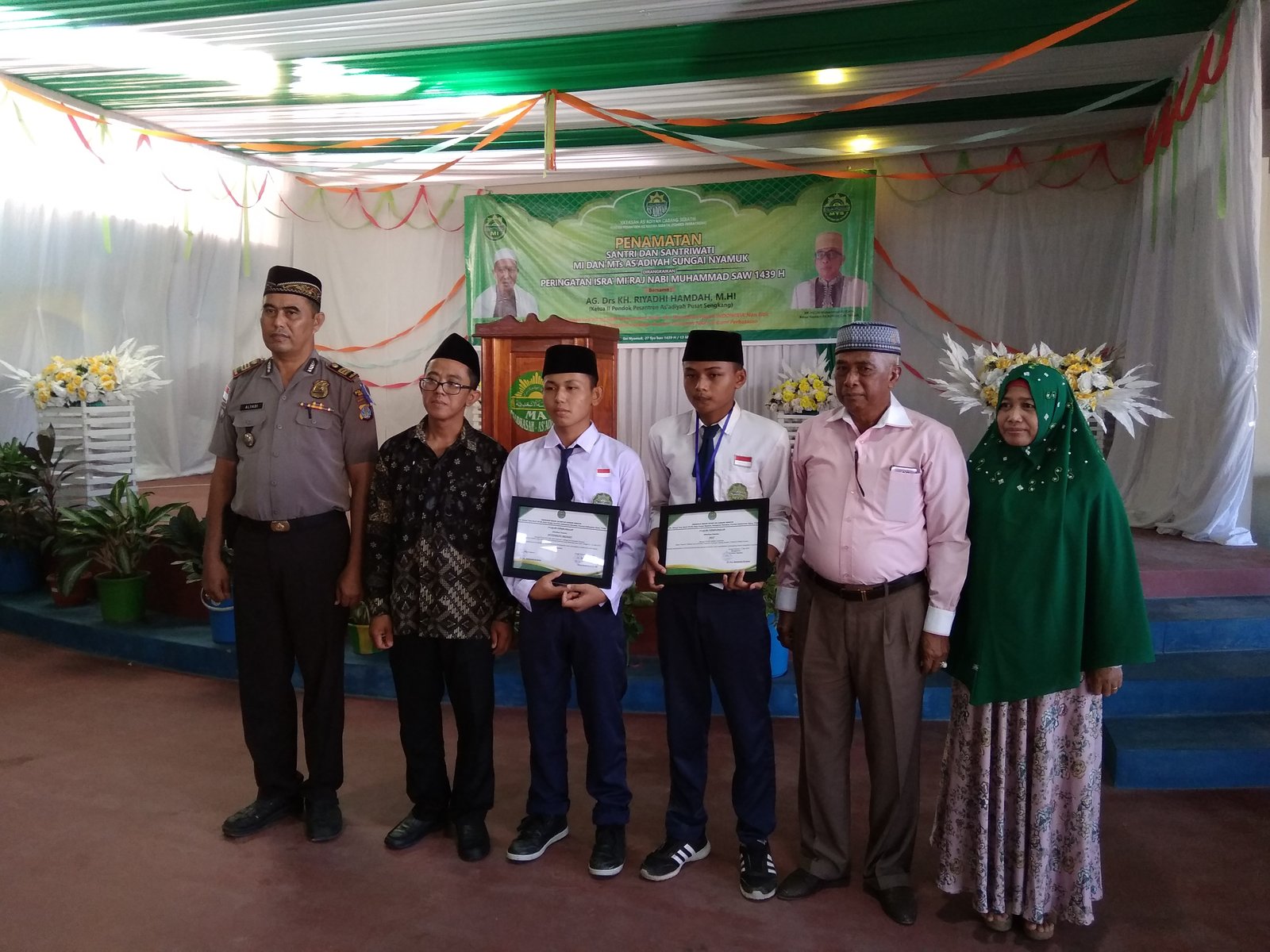 Santri MTs As'adiyah Cabang Sebatik Mendapat Gelar Terbaik