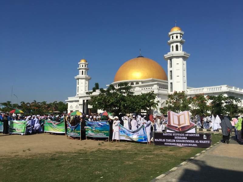 Ribuan Peserta Meriahkan Pawai Hijratul Rasul