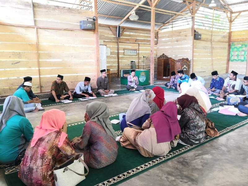 Matangkan Acara Penamatan, Panitia Adakan Pertemuan