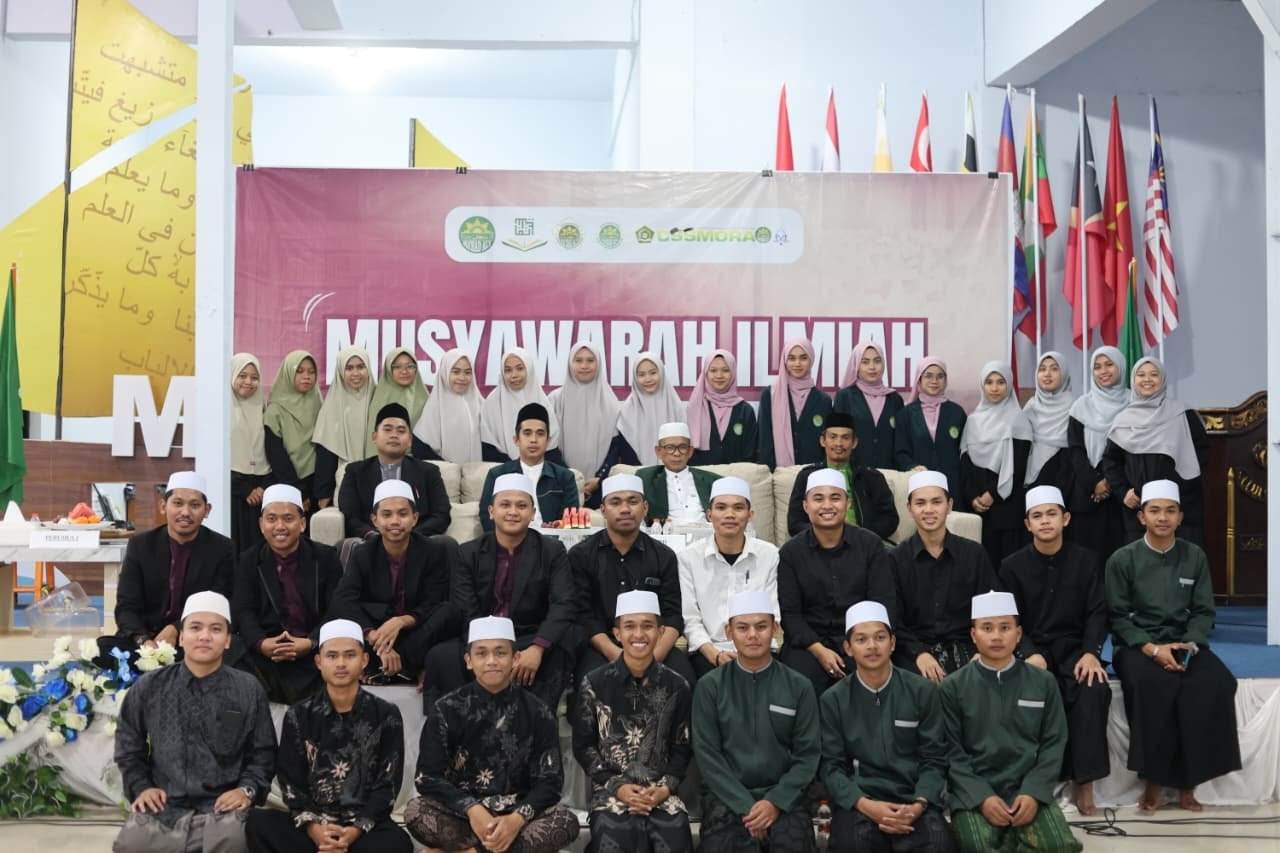 Forum Memahami Hukum, Menghidupkan Diskusi : Musyawarah Ilmiah CSSMoRA bekerjasama DEMA dan support LP2M Ma'had Aly As'adiyah Sengkang