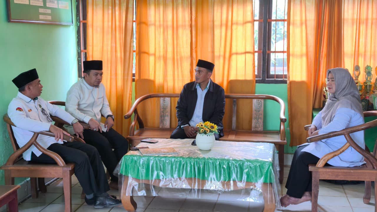 Ketua Yayasan As’adiyah Lakukan Kunjungan Silaturahmi ke Madrasah As’adiyah Cabang Malili