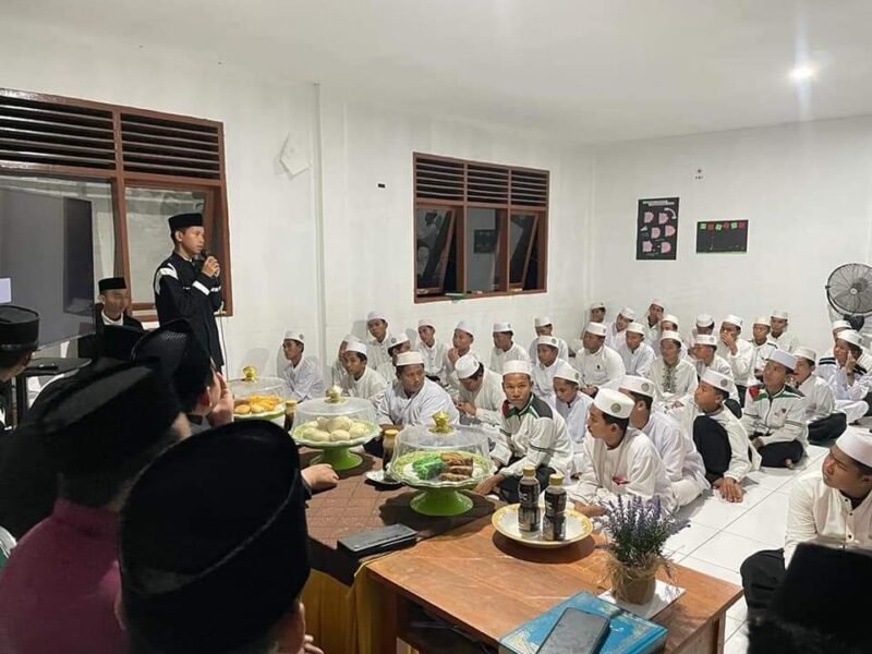 Membangun Kapasitas Aksi Rekan Sebaya di PDF Ulya Putra As’adiyah Sengkang: Menuju Pondok Pesantren Ramah Anak