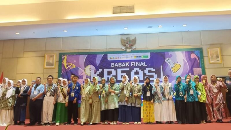 MTs As'adiyah Putri Sengkang Raih Juara 3 pada Ajang KREASI 2024