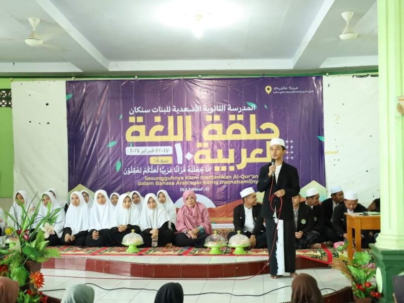 Perkampungan Bahasa Arab MTs Putri : Menyemai Kecakapan Bahasa dan Kekompakan Santriwati 