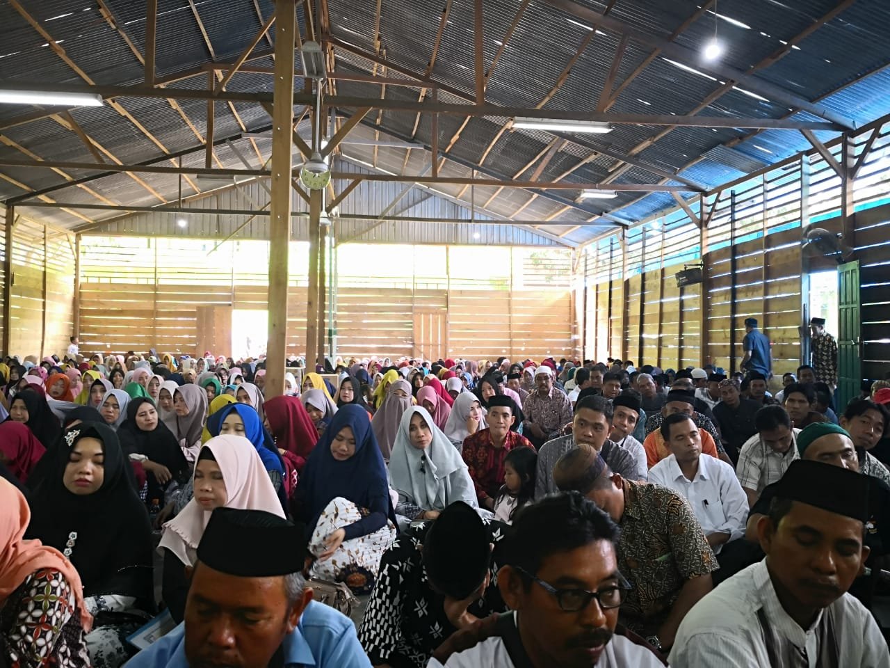 Ribuan Orang Tua Santri Hadiri Silaturrahim