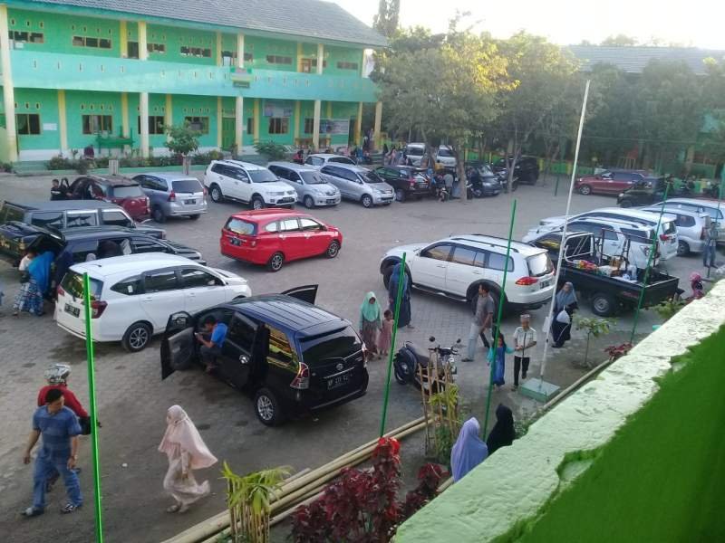 Keluarga Santri Baru As'adiyah Mulai Berdatangan