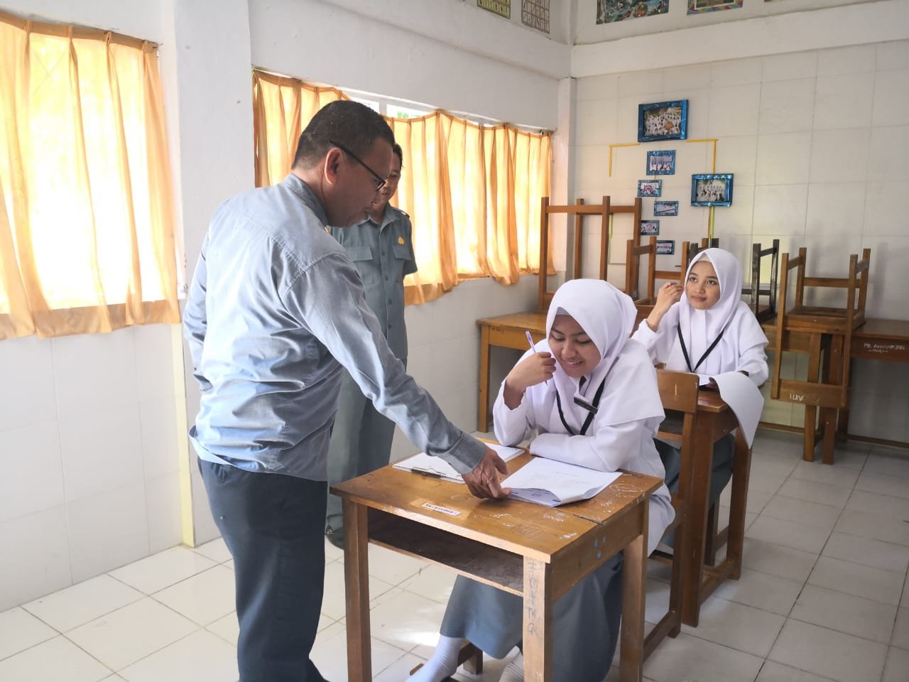 Sekertaris I PP Pontren As'adiyah Pantau Ujian Imtihan Wathani PDF Ulya
